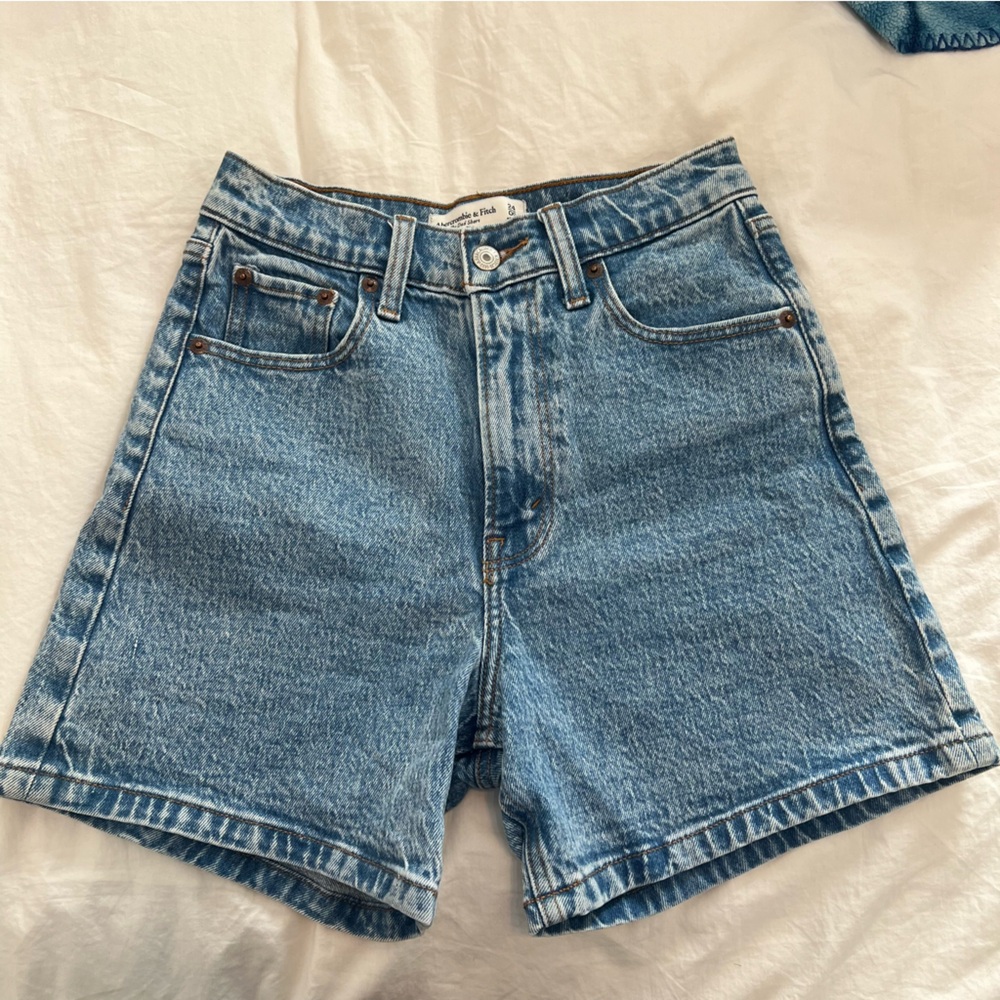 Abercrombie & Fitch Dad Shorts